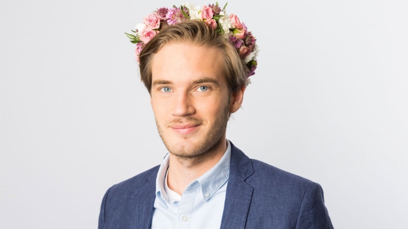 eye, 1080P, headshot, front view, smiling, adult, mid adult, studio shot, portrait, PewDiePie, one person, flowering plant, white background, indoors