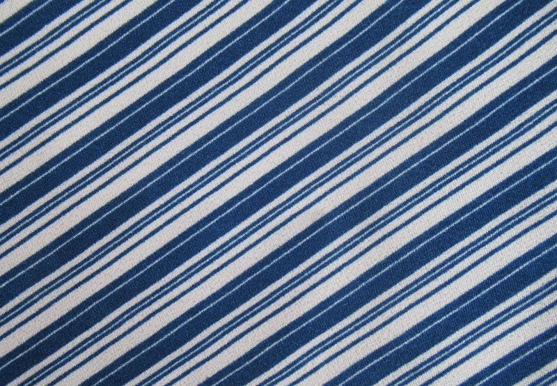 parallel, white color, high angle view, transportation, black color, abstract, close-up, repetition, 4K, no people, pattern, lines, nature, backgrounds