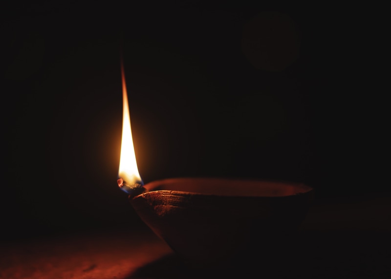 indian culture, shine, luminosity, illuminated, sparkle, flame, holiday, oil lamp, happy, nature, diya - oil lamp, earth lamp, celebration, spiritual, copy space