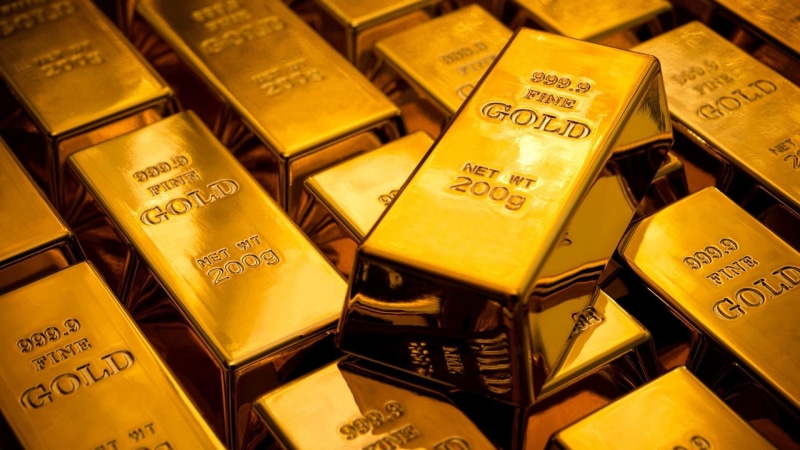 1080P, abundance, luxury, full frame, group of objects, backgrounds, text, large group of objects, shine, gold bar, gold, shiny, no people, metal, still life