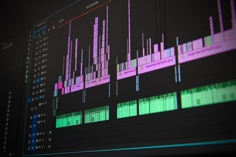 production, computer, graph, pink color, communication, investment, monitor, 5K, illuminated, computer Monitor, night, screengrab, number, stock Market