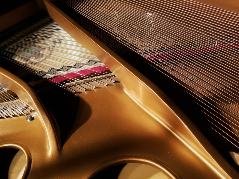 string instrument, music, grand piano, how things work, brown, no people, car, arts culture and entertainment, indoors, close-up, musical equipment, reflection
