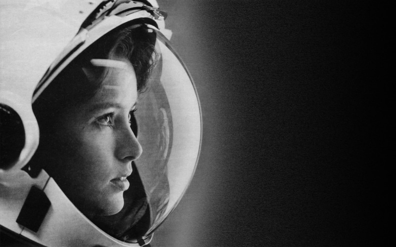 1080P, astronaut, women, monochrome, Anna Lee Fisher, spacesuit