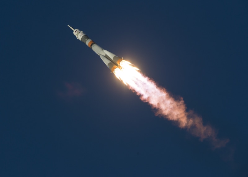 transportation, mid-air, smoke - physical structure, speed, military, vapor trail, space, shuttle, astronaut, airplane, nature, vehicle, flying, plane