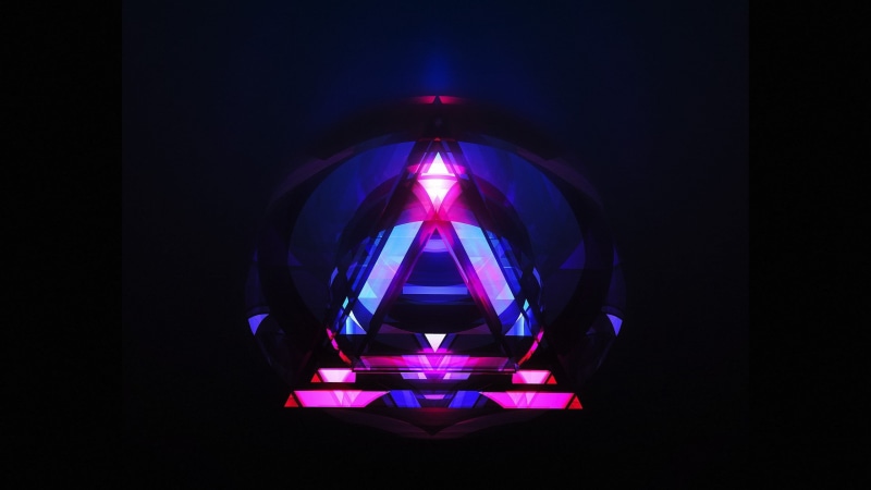 electric light, Justin Maller, light, digital art, copy space, close-up, shape, technology, electricity, single object, lighting equipment, trianglular