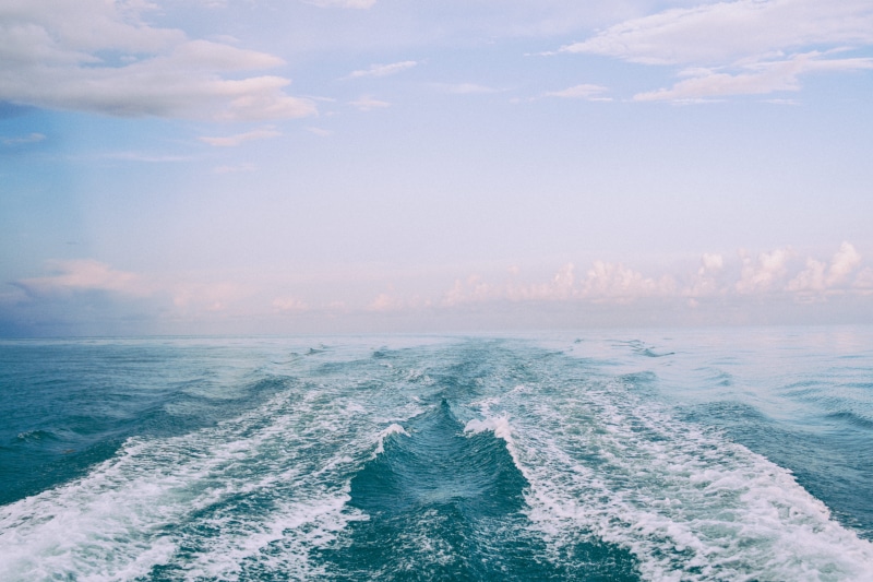 horizon over water, tranquility, 5K, sky, scenics - nature, blue, calm, united states, sunset, wake, pink, wanderlust, sport, sea, pastel, cloud - sky