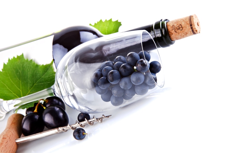 no people, 5K, drink, fruit, studio shot, white background, food and drink, tube, clear, red wine, grape, corkscrew, glass, indoors, macro, leaf, close-up