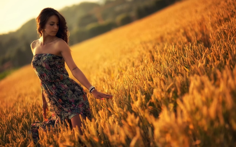 women, plants, beauty, bare shoulders, brunette, beautiful woman, hairstyle, one person, land, clothing, lifestyles, fashion, tube, real people, young women