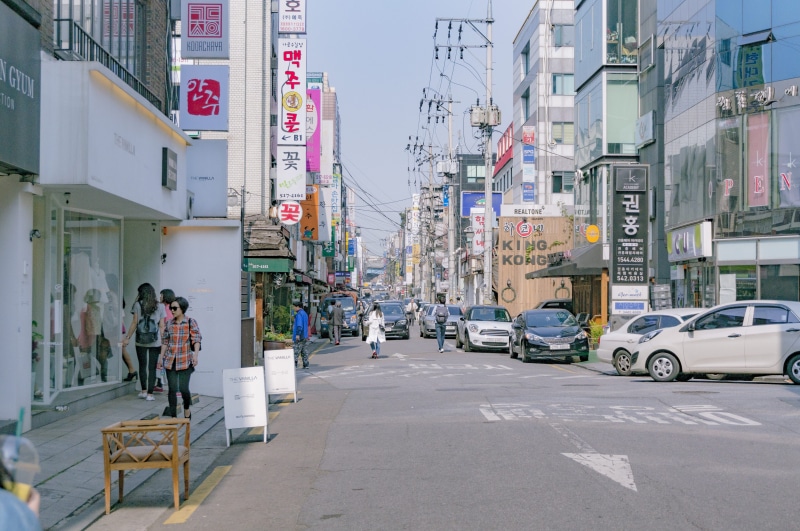 transportation, apgujeong-dong, city, apgujeong, day, incidental people, busy, land vehicle, city life, real people, group of people, lifestyles, 4K, south korea