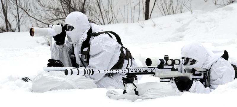 snowboarding, sport, DANNY HERNANDEZ, winter, extreme sports, two, nature, South Korea, rifles, land, Republic of Korea Armed Forces, using, warm clothing