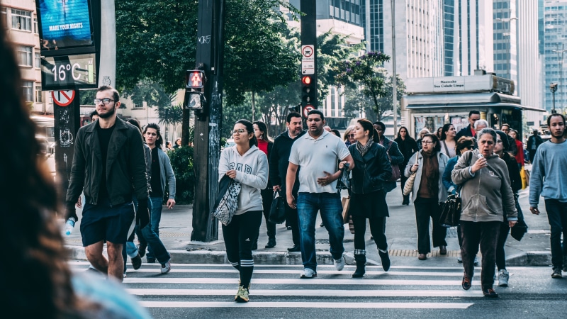 adult, real people, lane, built structure, group of people, building, city life, road, pedestrian, architecture, walking, crowd, people, daytime, day, city