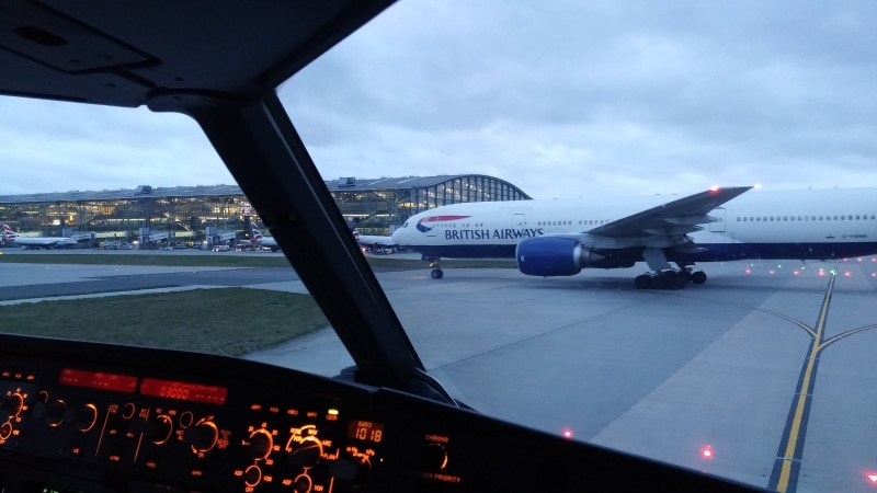 boeing, glass - material, transport, aerospace industry, aviation, leaving, sky, Pilot, clouds, vehicle interior, airport runway, mode of transportation