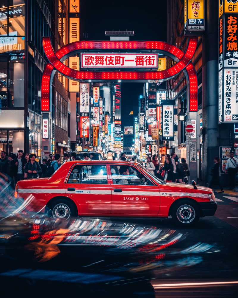 urban, built structure, night, red, Asia, cityscape, city, architecture, vehicle, red cars, street, 4K, car, Tokyo, Simon Zhu, motor vehicle, neon, illuminated