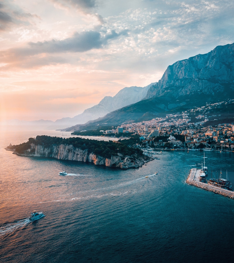 nature, 2K, photograph, croatia, mountain, city, ocean, aerial, aerial shot, built structure, outdoors, nautical vessel, island, sky, makarska, building exterior