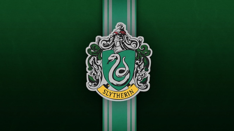 1080P, door, close-up, green color, outdoors, Sonserina, Slytherin, human representation, no people, craft, green background, day, animal wildlife, art and craft