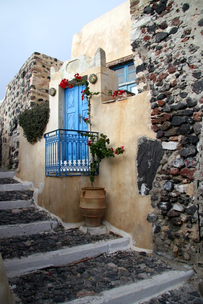 cultures, town, stone wall, Santorini, Cyclades, wall - Building Feature, plant, steps, nature, residential district, direction, building, residential building