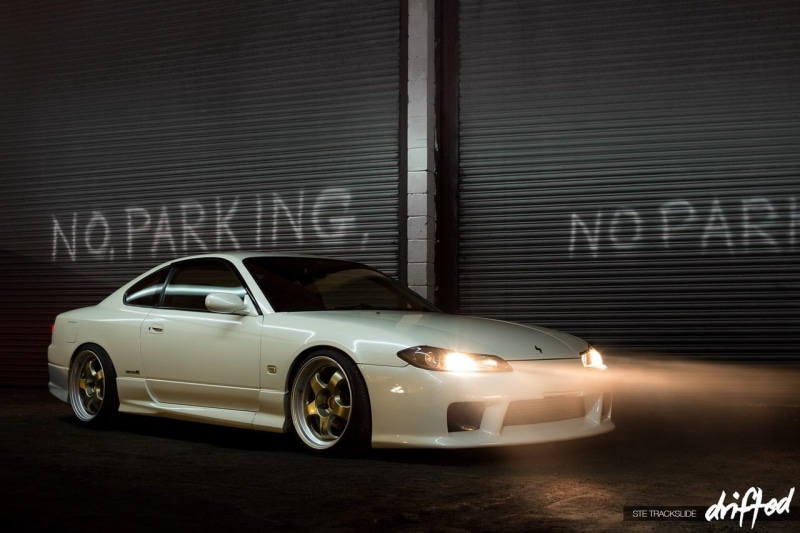 vintage car, mode of transportation, motor vehicle, Silvia, city, white, car, luxury, JDM, transportation, 720P, wall - building feature, illuminated