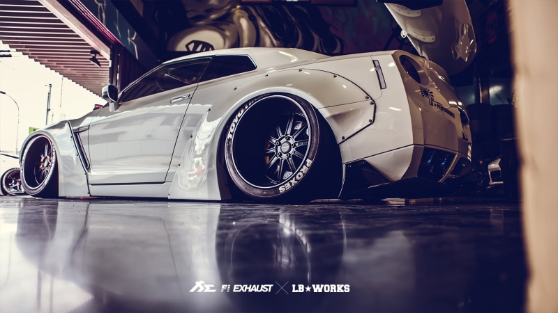 Nissan, r, reflection, no people, Liberty Walk, transportation, mode of transportation, tuning, garage, outdoors, land vehicle, day, motor vehicle, car