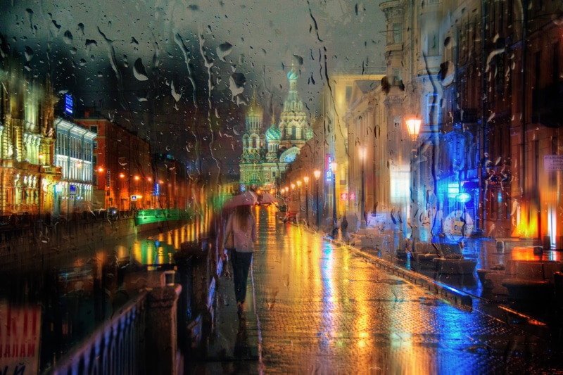 st, transportation, motion, girl, bussells, built structure, moscow, rainy season, city street, 1080P, outdoors, water, street light, nightlife, city life