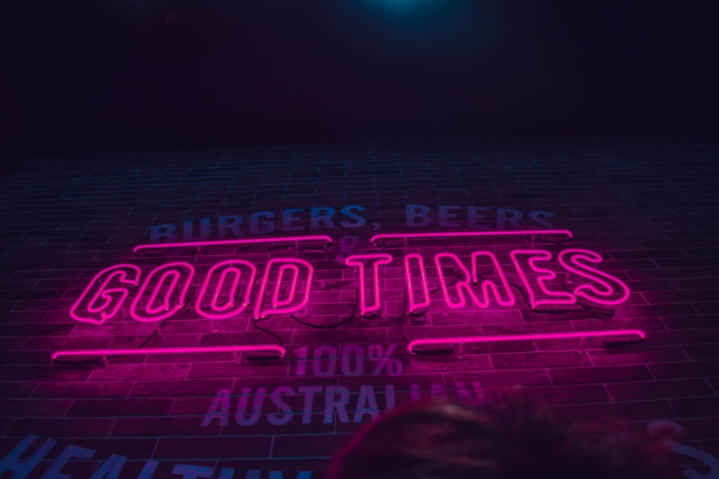 neon, 5K, technology, text, light, wireless technology, close-up, digital composite, binary code, focus, communication, photography, no people, data, good