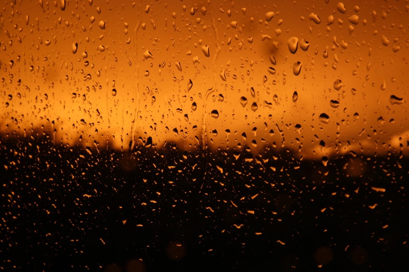 light, raindrop, water, sunset, urban, glass, window, bubble, yellow, sky, drink, alcohol, rainy season, transparent, liquid, macro, close-up, beer - Alcohol