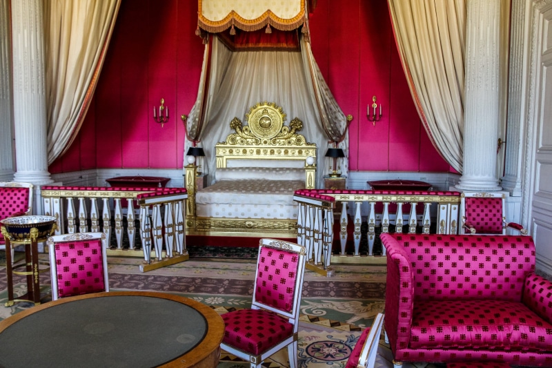 history, pink, building, house, ornate, stage, the past, religion, hotel, majestic, versailles, carpet, style, built structure, person, architecture, music