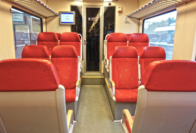 chair, nederlandse spoorwegen, vehicle seat, first class, transportation, red, sign, absence, dutch train, train, compartment, train interior, railway