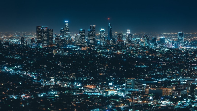 2K, crowd, outdoors, illuminated, tower, residential district, building, modern, city, apartment, city lights, skyscraper, Los Angeles, lights, architecture