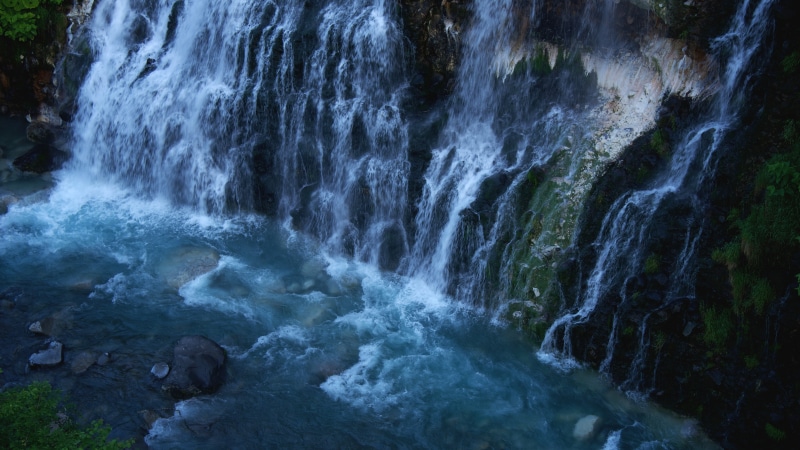 flowing water, ultra hd  8k 7680x4320 nature, 8K, sea, rock formation, power in nature, outdoors, water, no people, nature, waterfall, land, beauty in nature