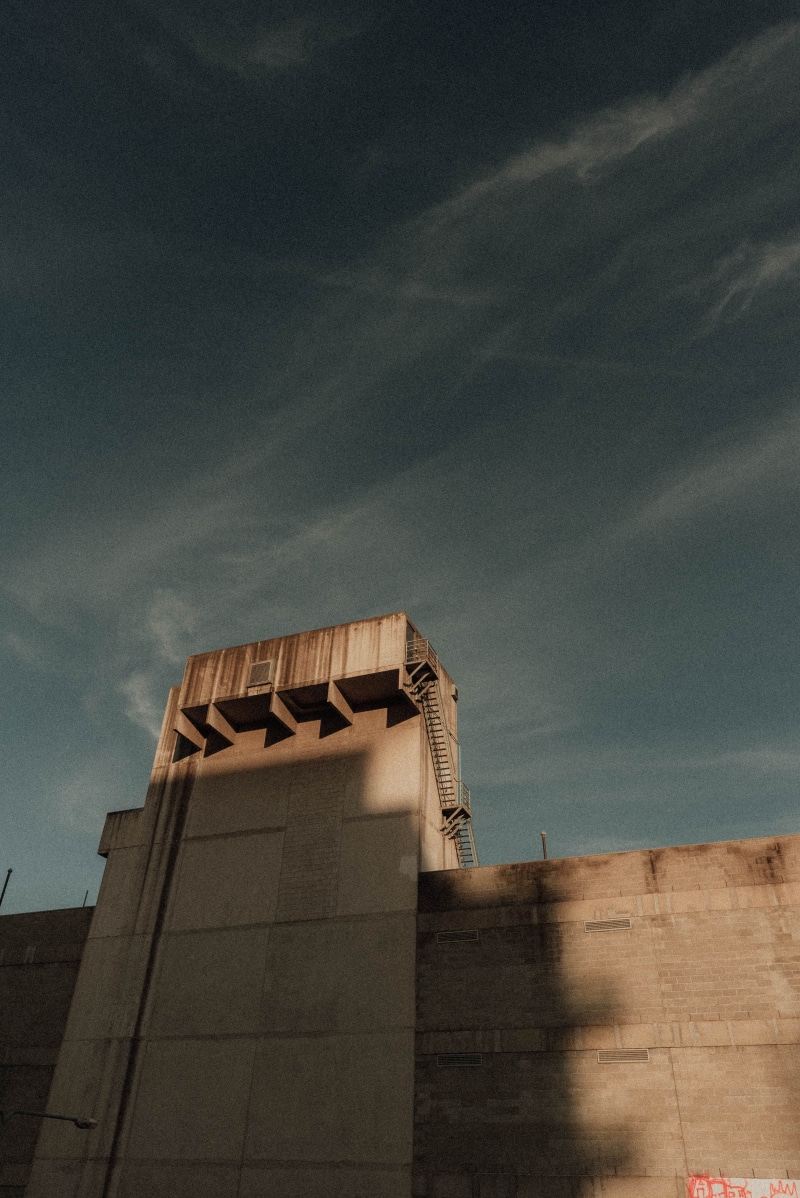 tumblr, building, sunset, architecture, building exterior, city, aesthetics, built structure, 5K, retro, outdoors, wall - building feature, buildings