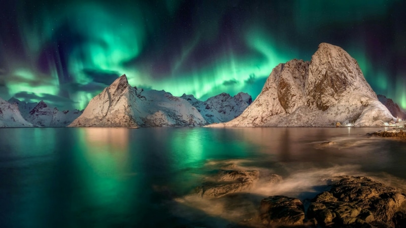 atmosphere, nature, norway, landscape, water, aurora borealis, hamnoy, rock, polar lights, fjord, 1080P, lofoten, phenomenon, sky, northern lights, reinefjord