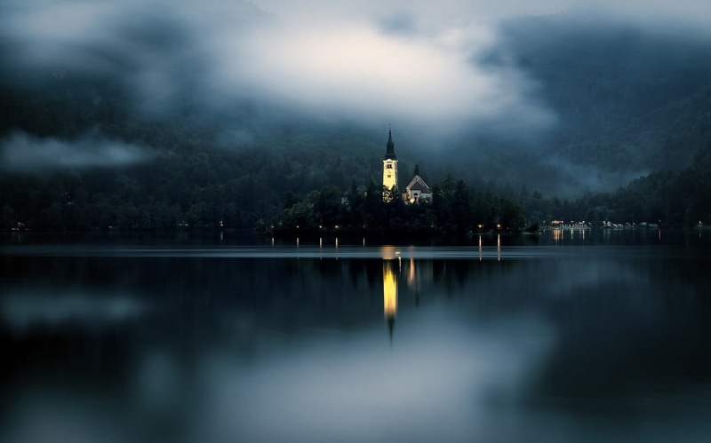 island, Lake Bled, travel destinations, architecture, 720P, fog, village, Slovenia, place of worship, building exterior, tree, sky, water, no people, religion