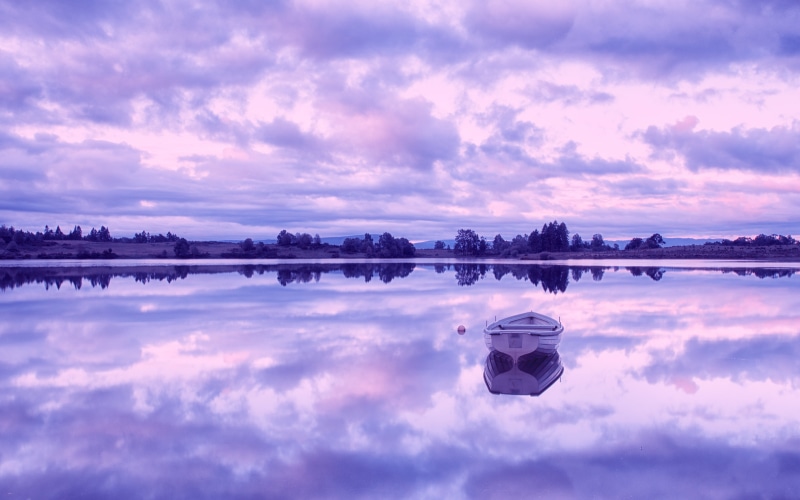 reflection, lake, sky, Loch Rusky, Scotland, white, row, water, 4K, nature, body of water, landscape, blue, cloud - Sky, Trossachs, row boat, boat, body