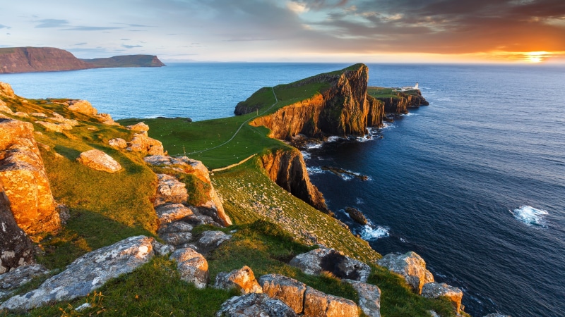 promontory, scottish highlands, sea, scotland, neist point, bay, cliff, neist point lighthouse, headland, cove, europe, coast, cape, 4K, united kingdom