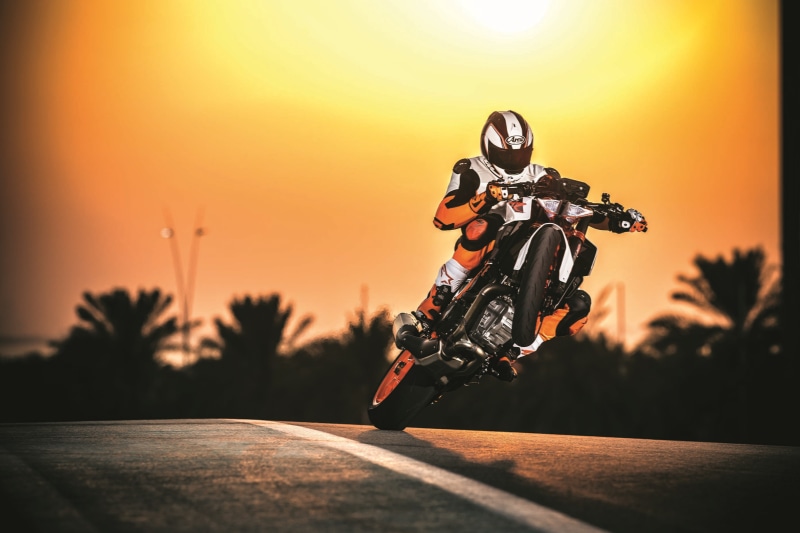crash helmet, sky, transportation, KTM 1290 Super Duke R, headwear, motorcycle, motion, biker, Stunts, outdoors, one person, nature, Sunset, mode of transportation