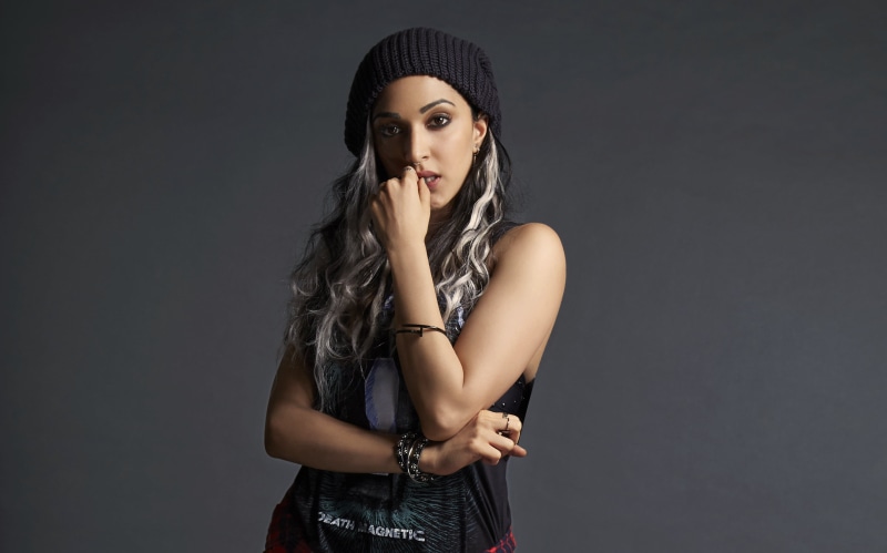 Actresses, Hat, 2K, Bollywood, Indian, Actress, Kiara Advani