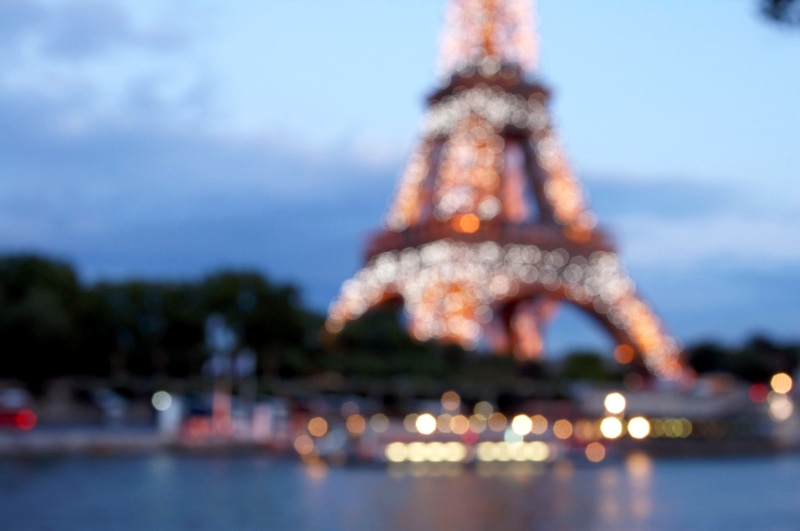 sky, nature, built structure, no people, lights, the city, France, bokeh, cloud - sky, illuminated, blur, history, Paris, building exterior, outdoors, cityscape