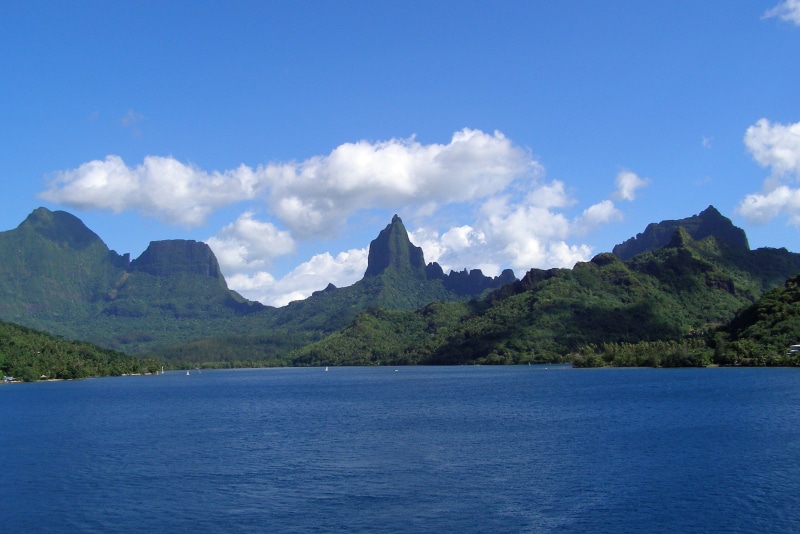 range, cloud - sky, tranquil scene, day, 2K, tropical, tourism, travel, polynesia, karst Formation, scenics, view into land, water, sea, sky, beauty in nature