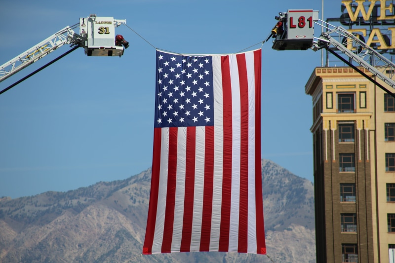 liberty, states, patriotism, union, crane, world, fourth, carriers, building exterior, flag, continent, symbol, patriotic, wave, pride, nation, globalization
