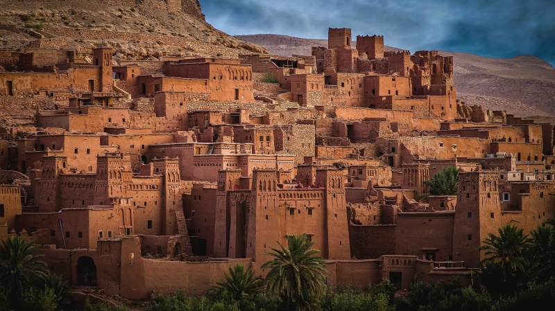 building, city, ancient history, grass, history, tourism, sky, ait-ben-haddou, ancient, field, day, morocco, green, of morocco the city of, cityscape, 1080P