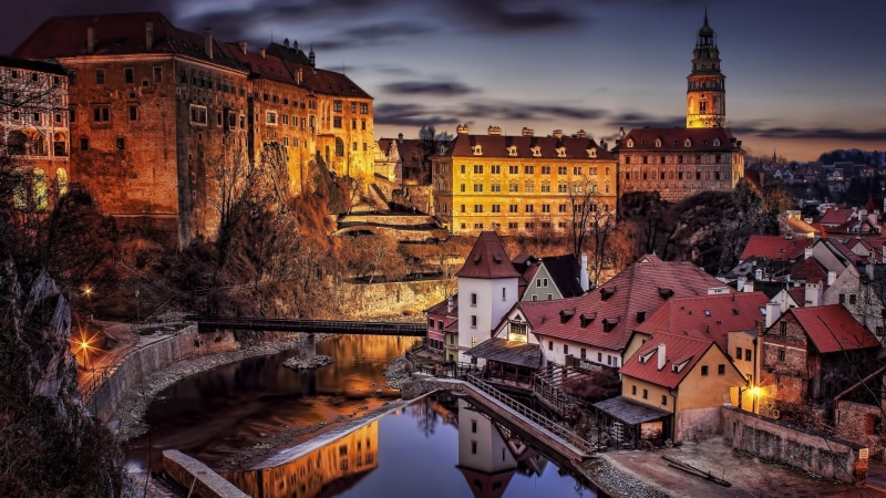 europe, evening, urban area, castle, reflection, czech, cesky krumlov, building, krumlov castle, landmark, water, tourism, vltava river, 4K, river, tourist attraction