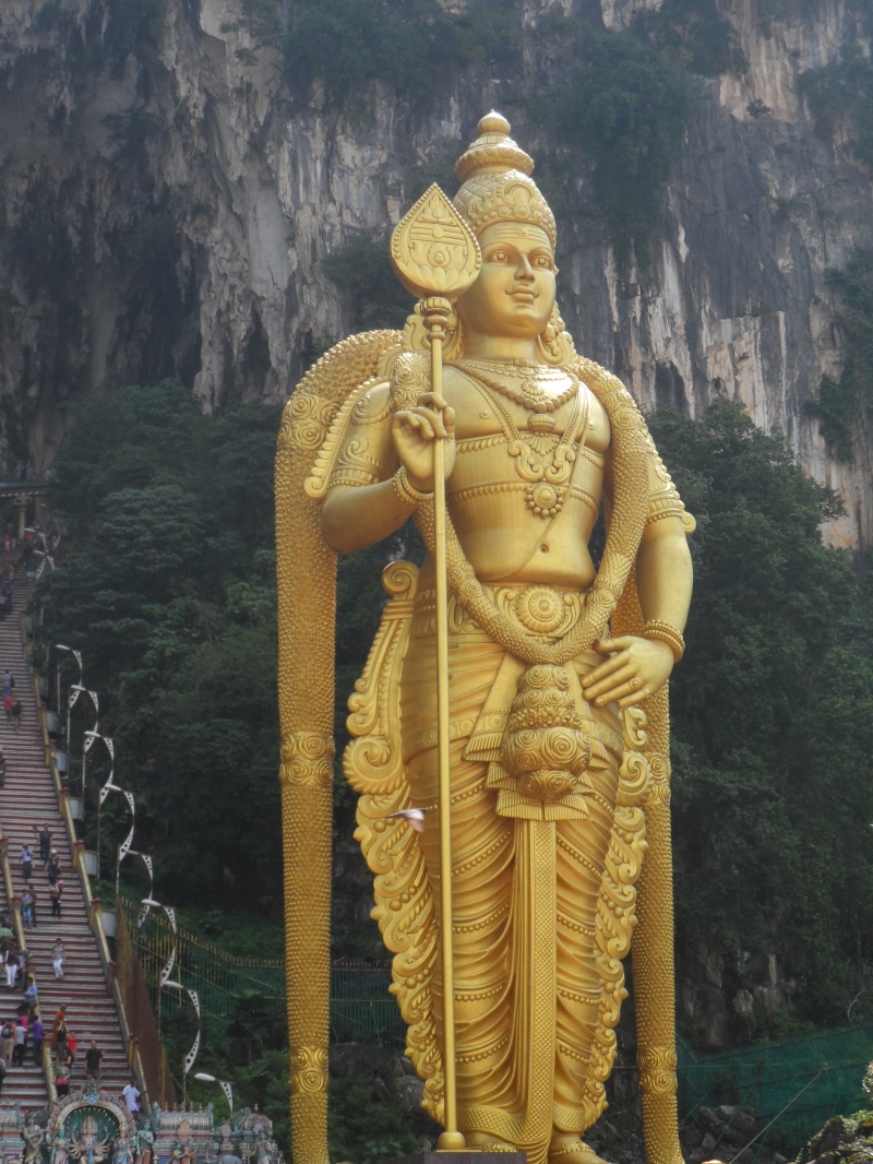 ancient, male likeness, belief, travel, malaysia, ornate, history, no people, batu caves, religious, gold colored, the past, asia, spirituality, tourism