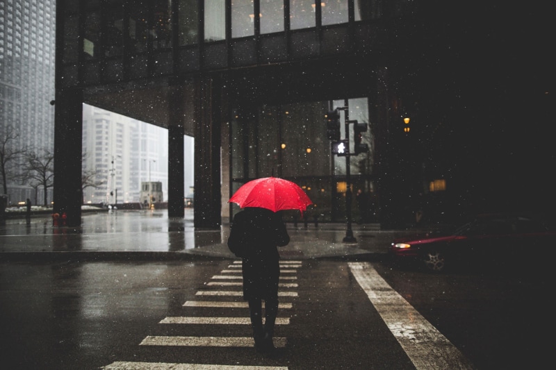 transportation, snowing, wet, red, rain, 1080P, architecture, one person, building exterior, table, black, street, rear view, real people, water, lamp