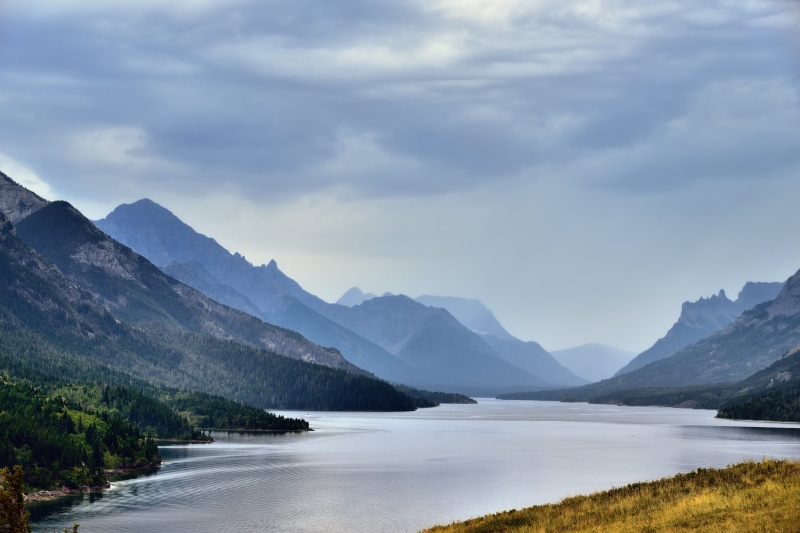 water, Distance, mountain, Nature, Mount, u, View, Waterton Lake, Lake  Valley, Pro  Day, waterton, middle, U.S., Canada, World Heritage Site, Lake, scenics