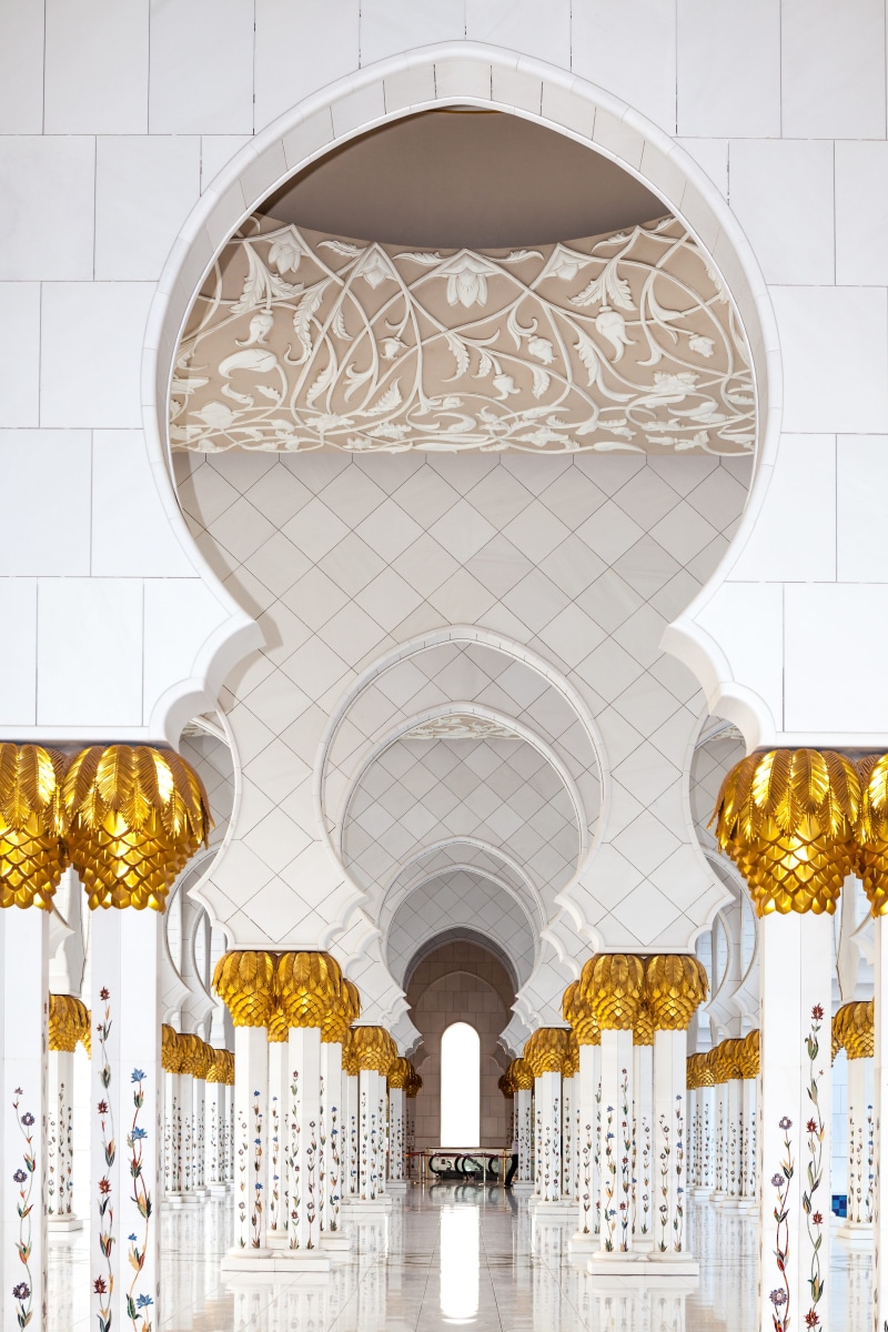 ceiling, travel, white mosque, abu dhabi, quran, tower, muslim, interior, architectural column, architecture, marble, belief, abu, indoors, no people, design