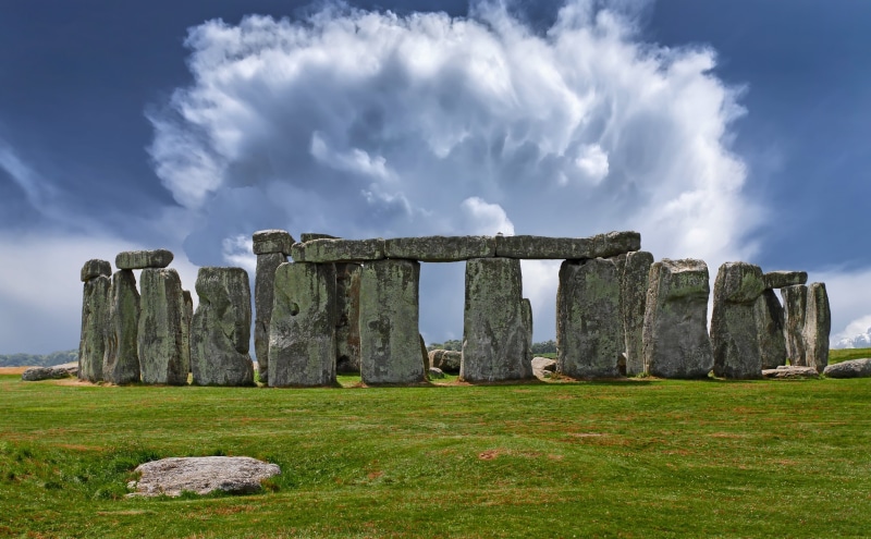 plant, field, Stonehenge, land, archaeology, standingstones, no people, Stones, ruined, Travel, ancient civilization, Touring, Vacation, Destination, tourism
