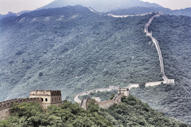 great wall, environment, china, outdoors, nature, beauty in nature, mountain, 4K, built structure, building exterior, day, asium, travel destinations