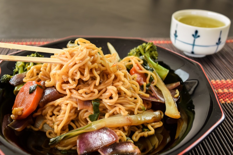 serving size, plate, chopsticks, focus on foreground, freshness, chinese food, indoors, thailand, east Asian Culture, heat - Temperature, cultures, pasta