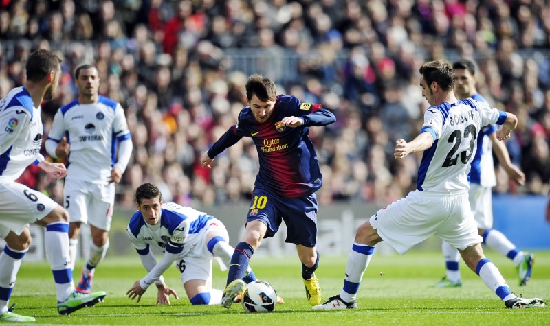 sports Team, football - Ball, team, Football, Sport, competition, outdoors, match - sport, grass, competitive Sport, skill, teamwork, Dribbling, playing