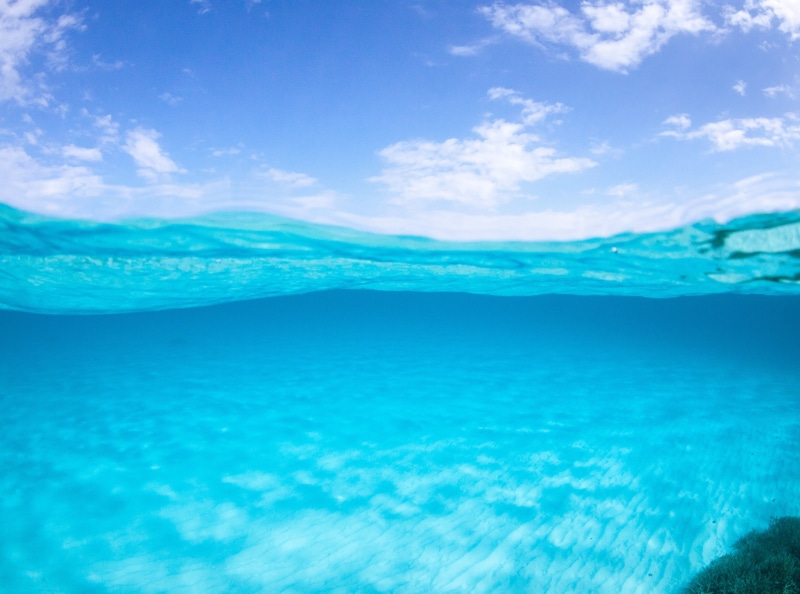 beauty in nature, Light, undersea, Travel, half, Cyan, places, destinations, scubadiving, 4K, ishigaki, purity, Ocean, Coral, Earth, Paradise